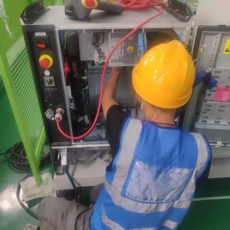 ABB码垛机器人IRC5控制柜驱动维修